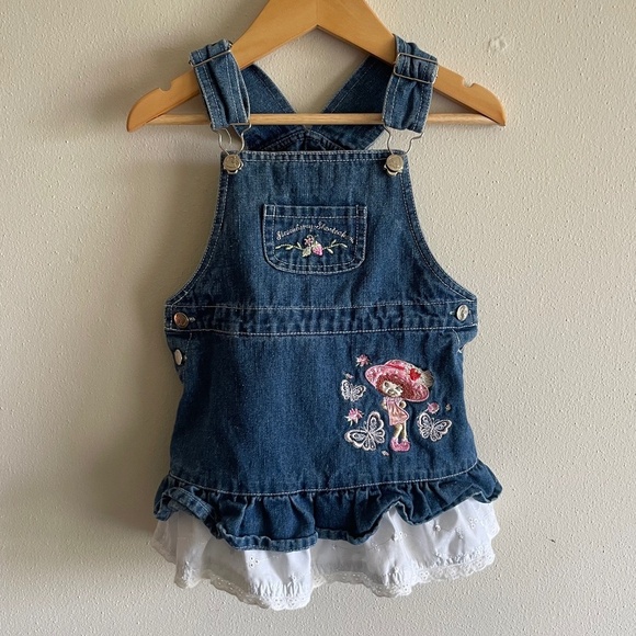 Vintage Strawberry Shortcake Dress 24M Denim Overall Rare Girls Sweet Berry Wear - Picture 1 of 11